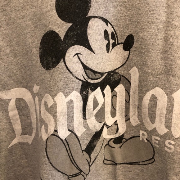 Vintage style Disney sweatshirt - Picture 2 of 4